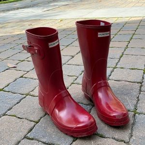 Red Hunter boots